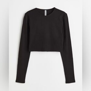 H&M ribbed black crop top with long sleeves size small